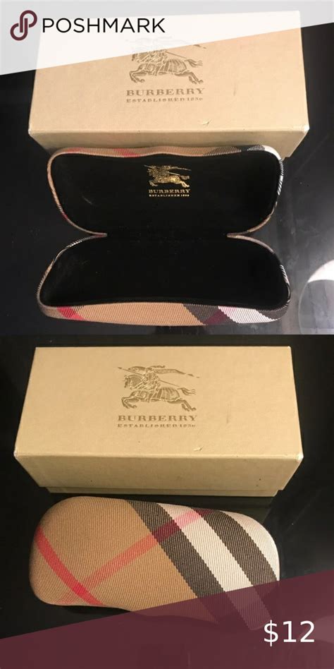 buy burberry sunglasses case